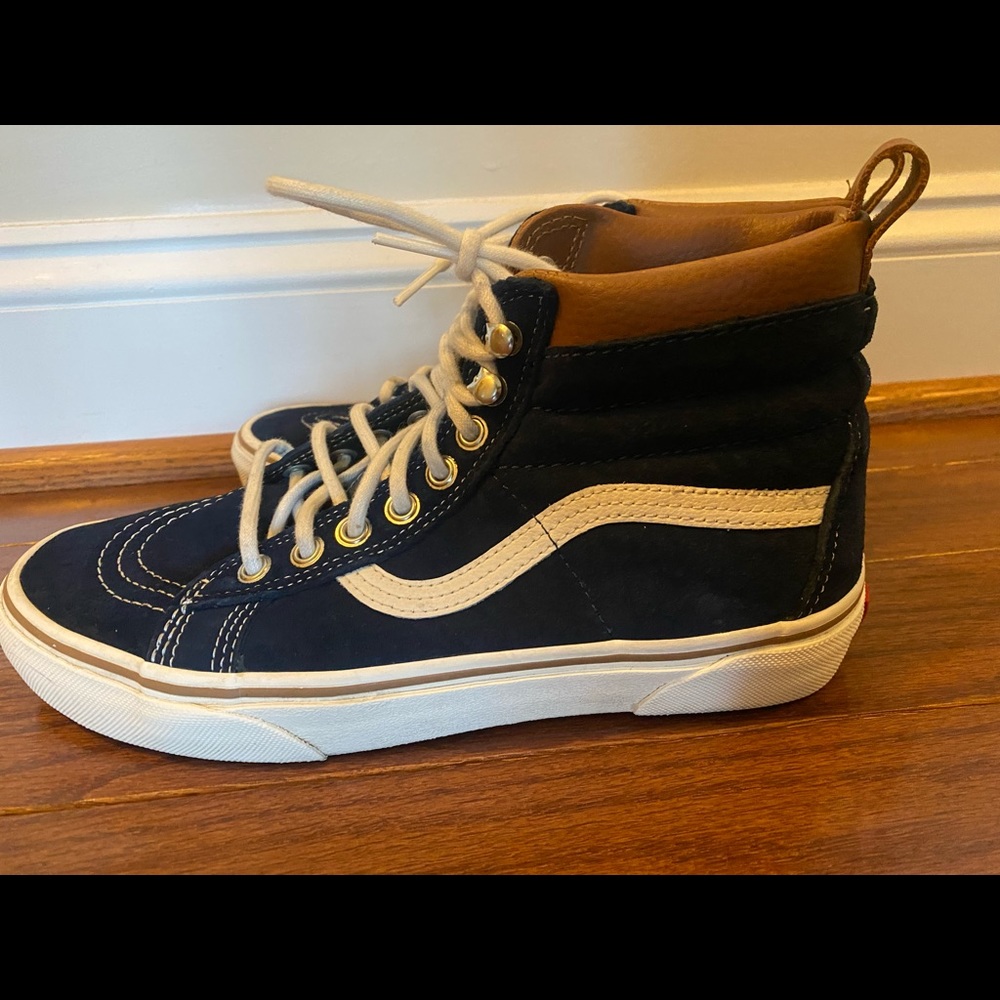 Vans - Picture 4 of 7
